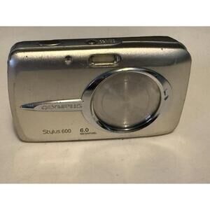 Olympus Stylus 600 6 Megapixel Digital Camera - Tested W/ Power Cord